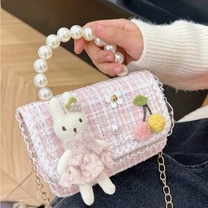 SALE**

Charming Pink Tweed Bag with Pearl Handle